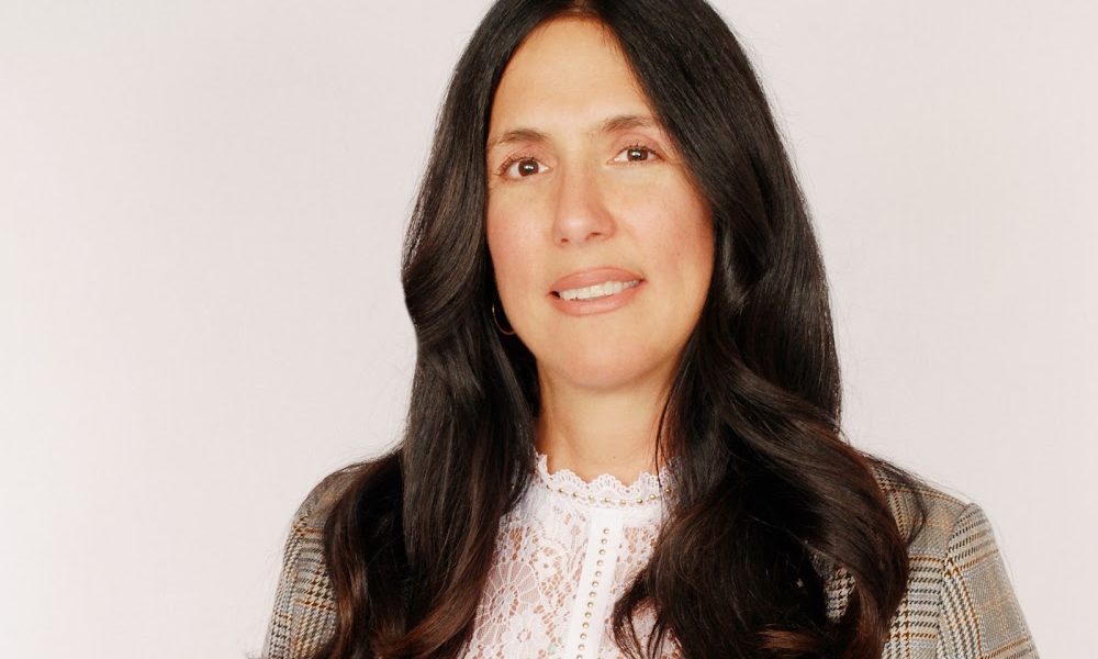 Angie Perdios – RE/MAX Advantage Realty, Inc. – Realtor and Consultant