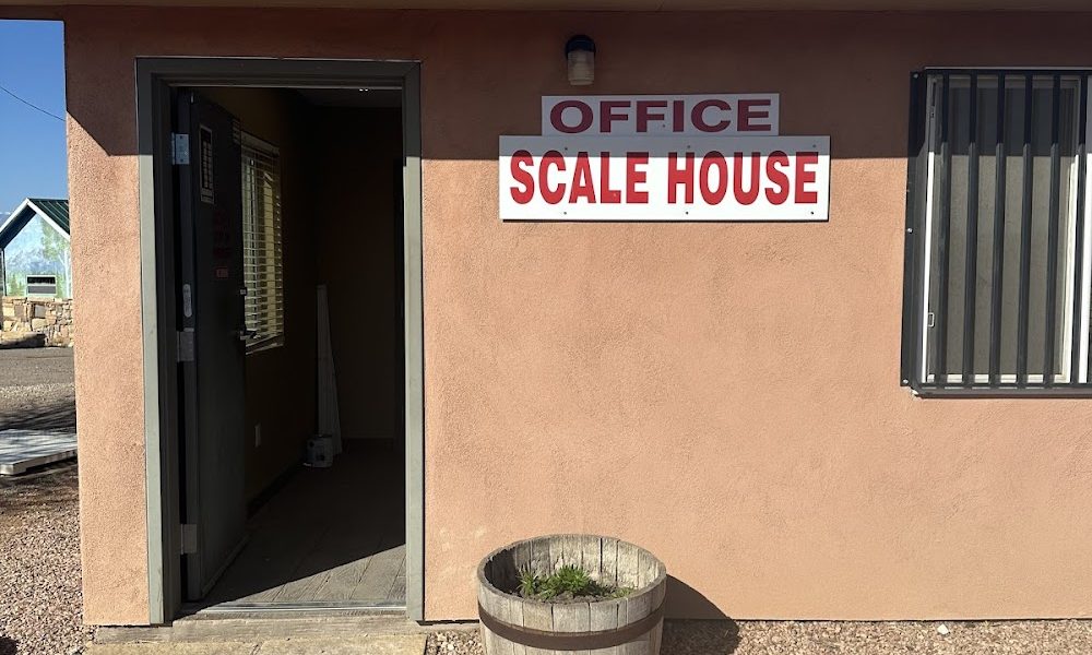 Donley’s soil sticks and stones