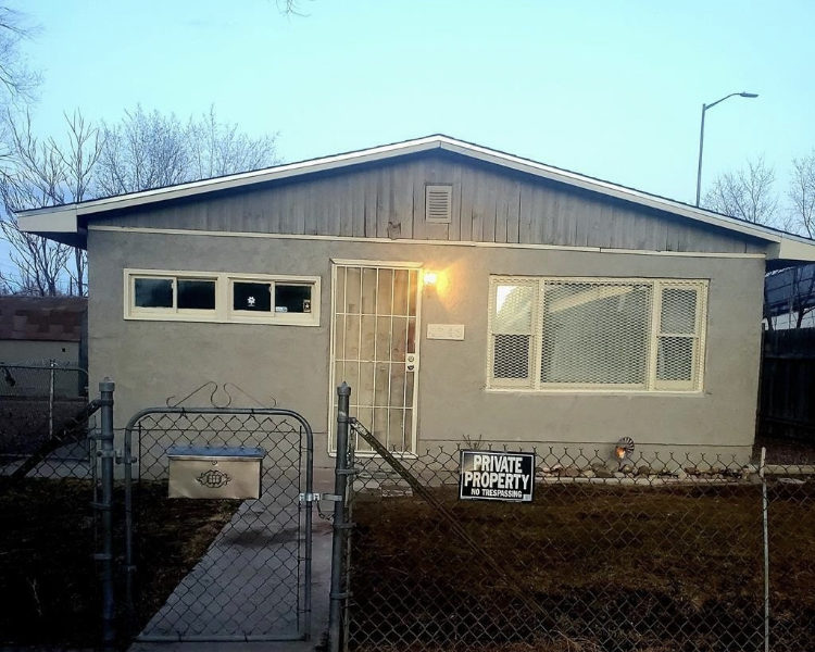 Elizabeth Saunders with HomeSmart Preferred Realty