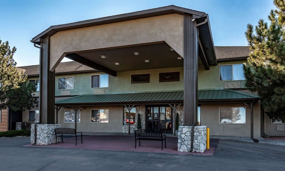 Quality Inn & Suites West